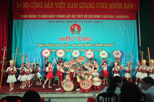 Hội thi  Phụ trách Sao giỏi - Sao nhi đồng chăm ngoan  
quận Long Biên năm học 2015 - 2016
